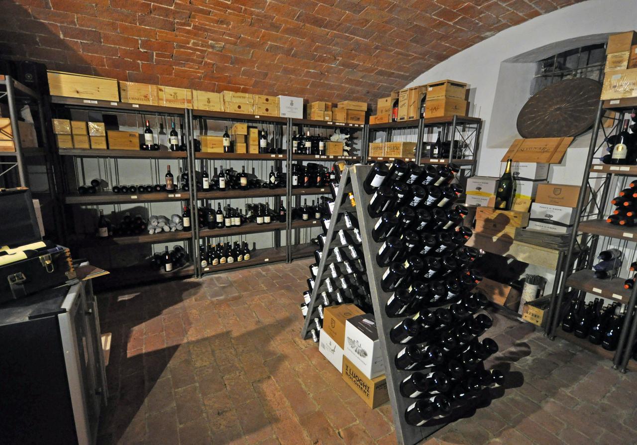 Locanda Menabuoi Donoratico Exterior photo